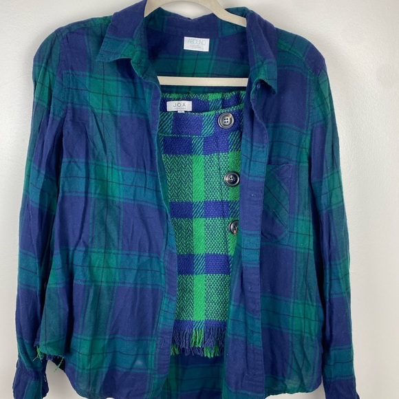 J.O.A SET Plaid Fray Hem Mini Skirt. S small Green/blue abound plaid shirt - Picture 10 of 13